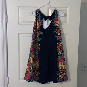 mini sun dress .